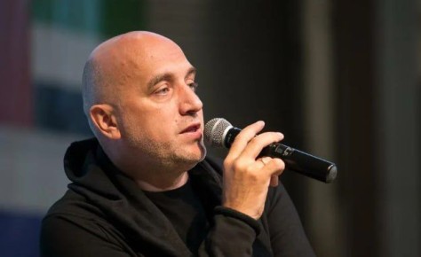 Захар Прилепин, комиссованный после ранения, вновь отправится на СВО