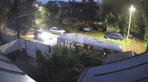 В Нижнем Новгороде ищут водителя, который сбил девочку на пешеходном переходе